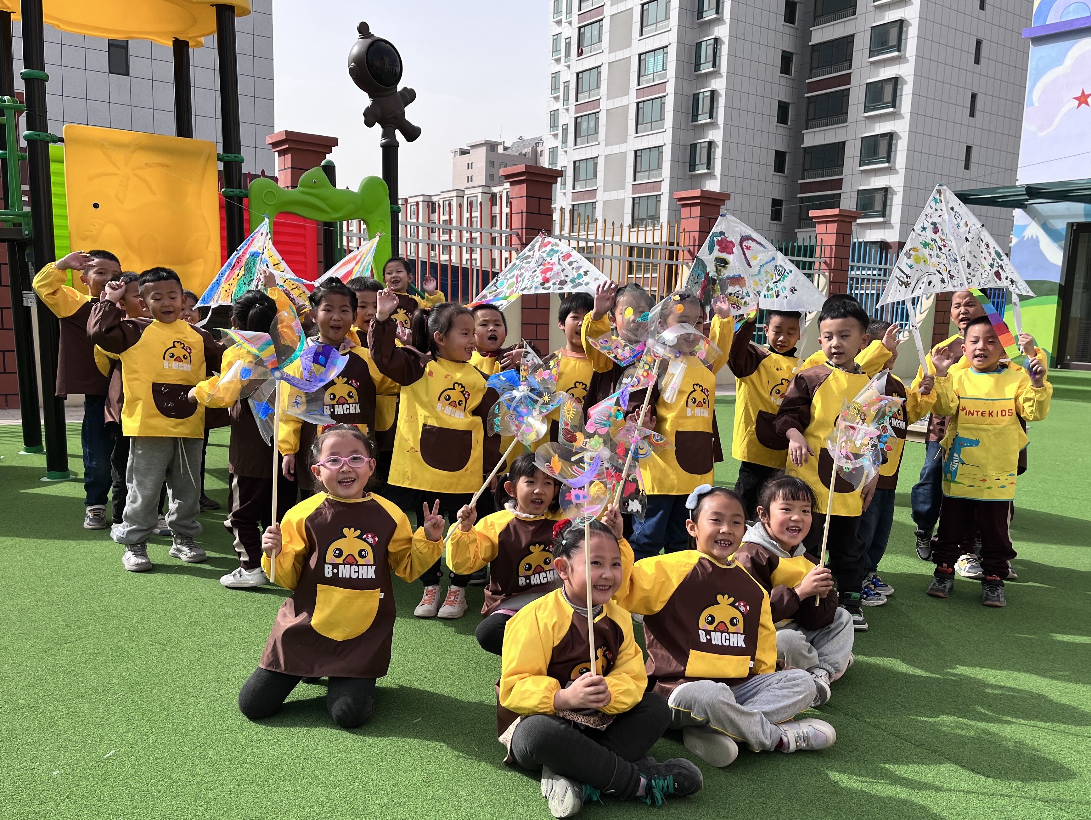 童“箏”繪趣2.jpg 童“箏”繪趣2.jpg