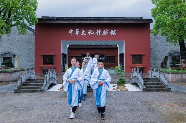 寧波奉化區“中華文化體驗館”落成開館 蔣成 攝.jpg