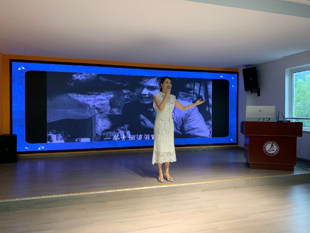 “庫甬”兩地師生同上一堂思政課現場 胡佳 攝1.jpg