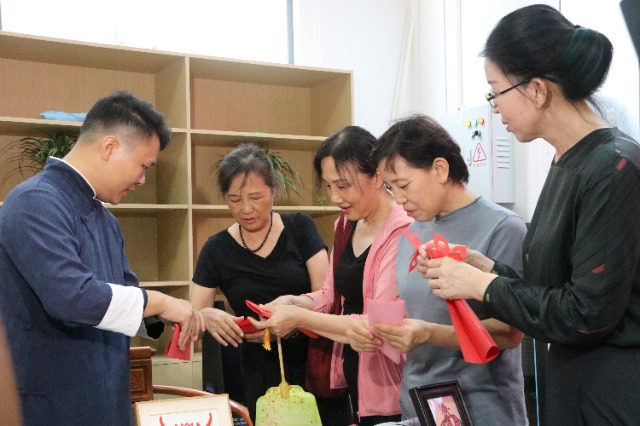 171707777.jpg 171707777.jpg