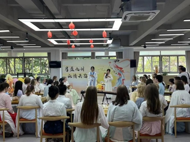 xinandaxue1.jpg xinandaxue1.jpg