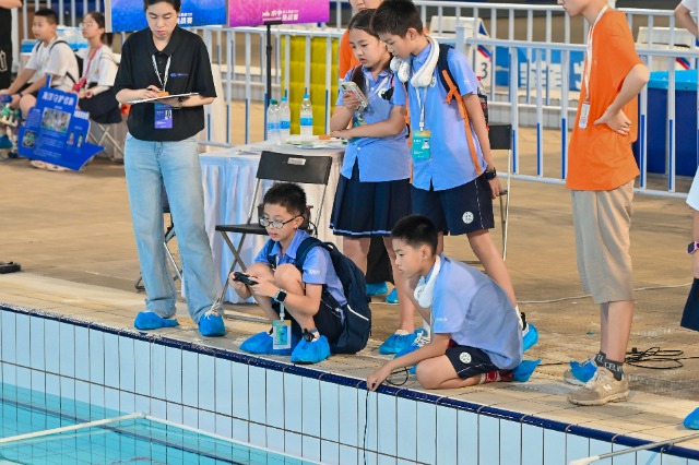 比賽專注.JPG 比賽專注.JPG