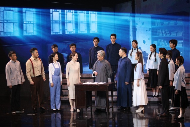 浙江工商職業技術學院原創校史劇《遷徙》劇照  學校供圖.jpg