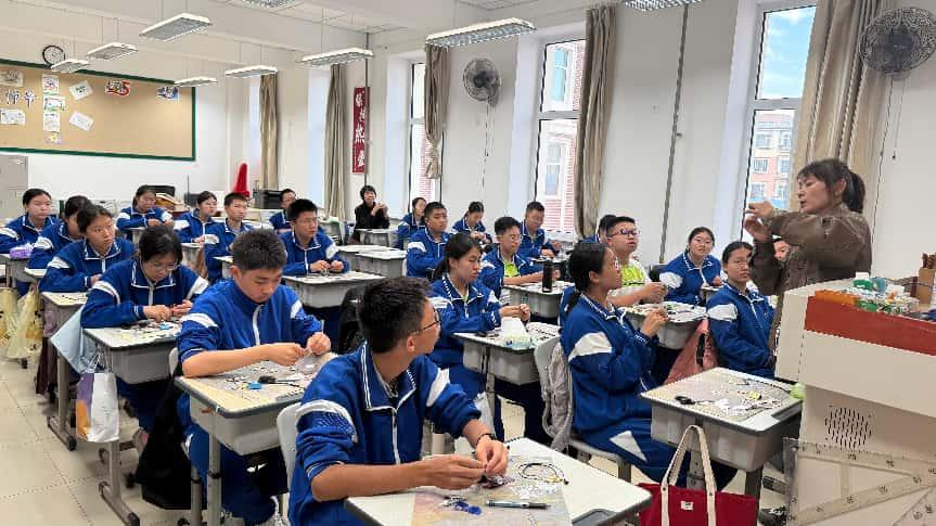 互動.png 互動.png